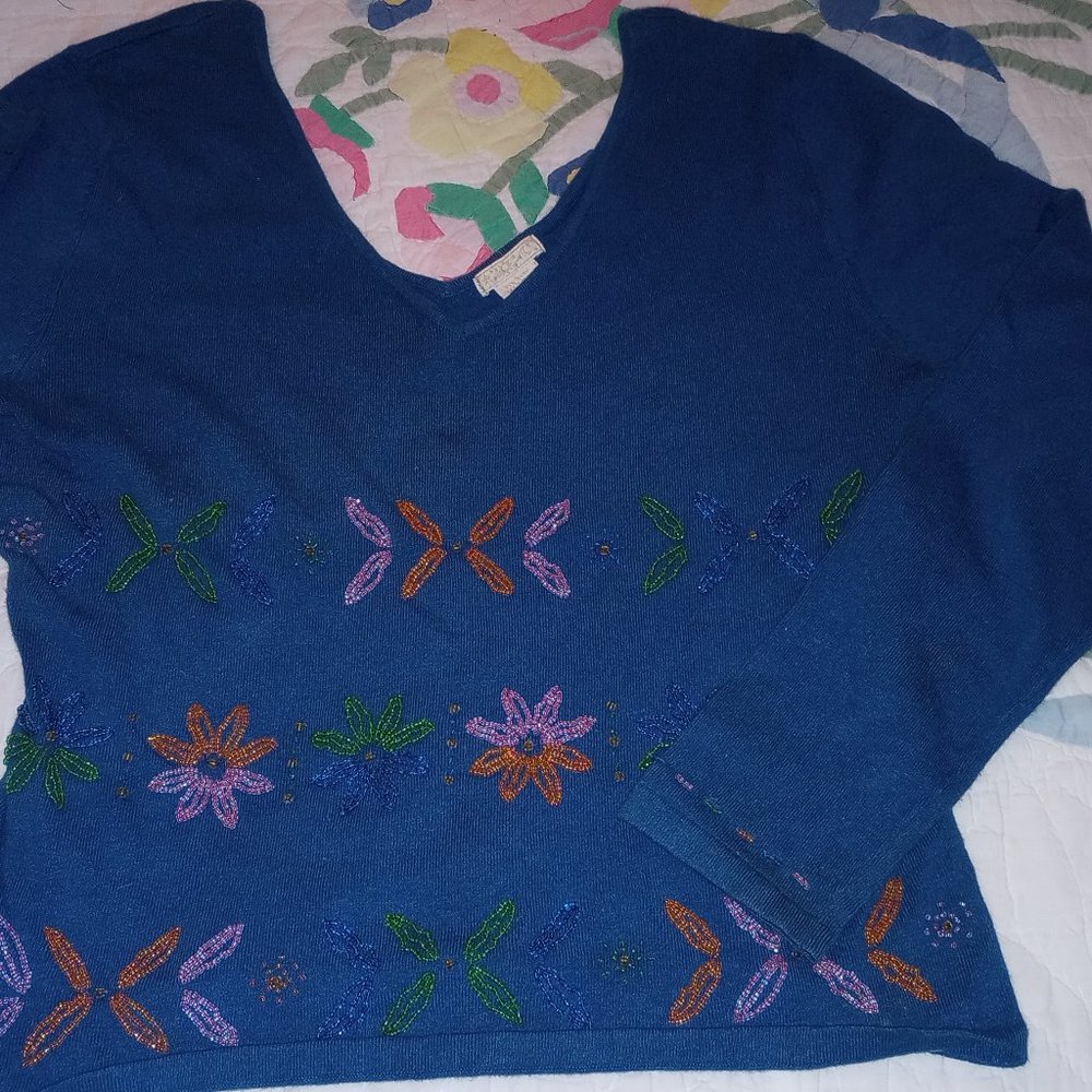 Blue V-Neck Sweater with Multicolor Beaded Floral pattern ~L~